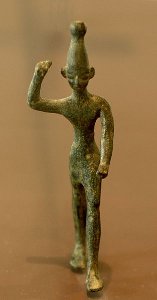 Figurina bronzea del dio Baal, Ugarit, XIV secolo a.C. - Immagine in pubblico dominio, fonte Wikimedia Commons