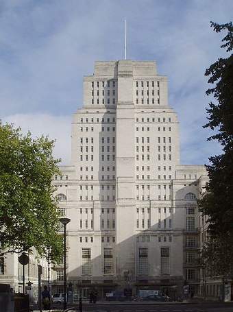 Il palazzo del Senato dell'Università di Londra - Immagine rilasciata sotto licenza Creative Commons Attribution-Share Alike 2.0 Generic, autore Steve Cadman, fonte Flickr/Wikimedia Commons