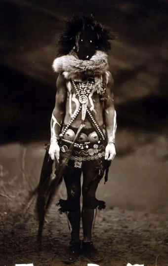 Una Yenaldooshi, strega navajo