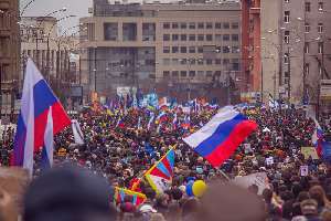 Dimostrazione russa per la pace in Ucraina , immagine rilasciata sotto licenza  Creative Commons Attribution-Share Alike 3.0 Unported, fonte Wikimedia Commons, utente Orokok