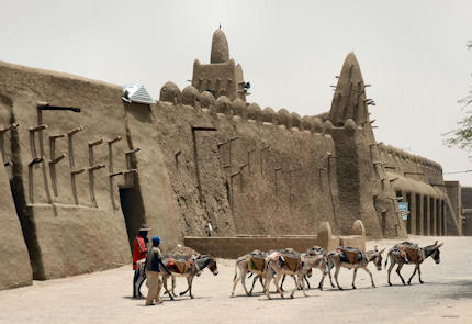 Le antiche mura di Timbuktu in Mali - Immagine rilasciata sotto licenza Creative Commons Attribution 2.0 Generic, fonte Flickr, utente Emilio Labrador