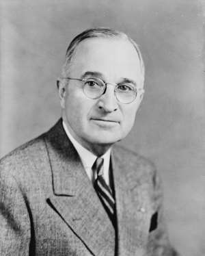 Il presidente statunitense Harry Truman, fonte Wikimedia Commons, immagine in pubblico dominio