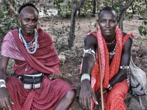 Gli abitanti del Kenya, sospesi tra passato tradizionale e futuro tecnologico, immagine © Lory Cocconcelli