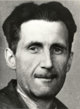 George Orwell - Immagine in pubblico dominio, fonte Wikimedia Commons