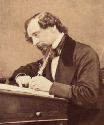 Lo scrittore Charles Dickens - Immagine in pubblico dominio, fonte Wikimedia Commons, utente Old Moonraker