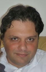 Lo scrittore Mario Micolucci