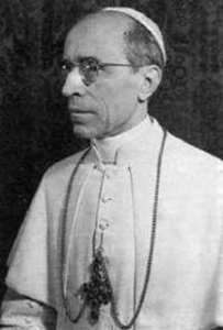 L'intervento attivo di Pio XII nella campagna elettorale del 1948 fu determinante per indirizzare gli indecisi di fede cattolica - © GNU FDL Wikipedia