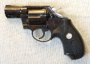 Revolver Colt Detective Calibro 38 Special, immagine in pubblico dominio, fonte Wikimedia Commons, autore Hrd10