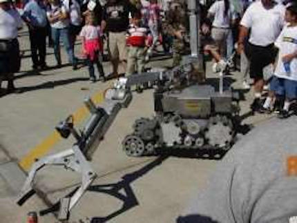 Robot utilizzato come artificiere - immagine in pubblico dominio, fonte pdphoto.org